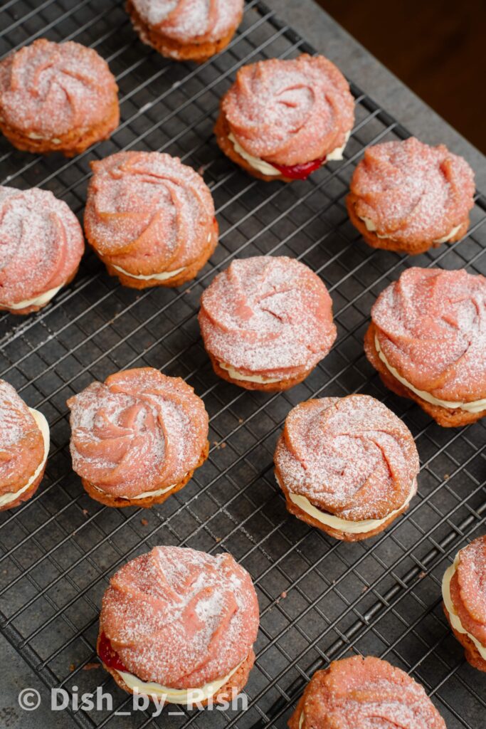 strawberry Viennese whirls