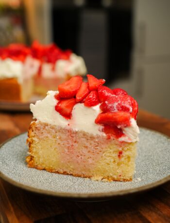 strawberries and cream cake