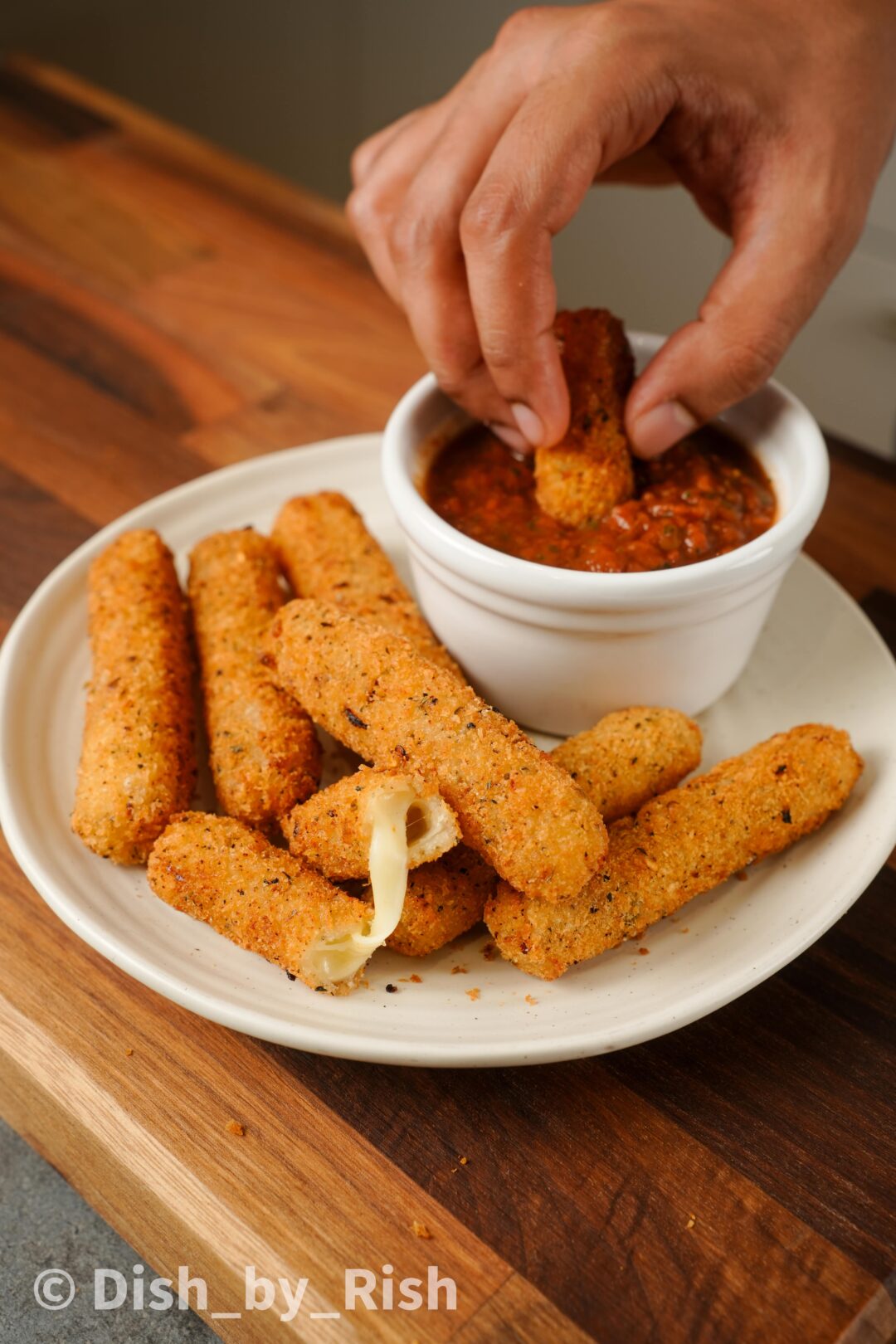 Mozzarella Sticks