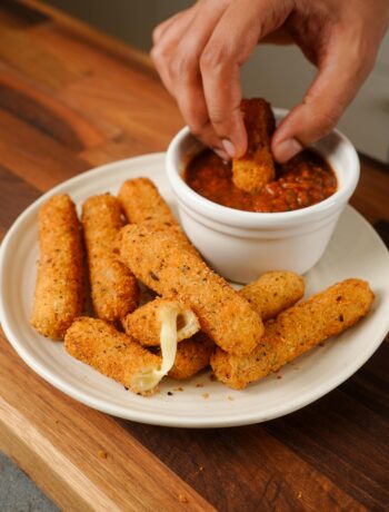 Mozzarella Sticks