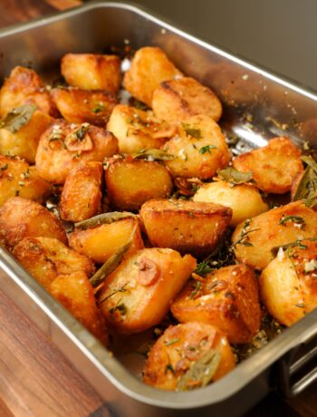 garlic and herb roast potatoes