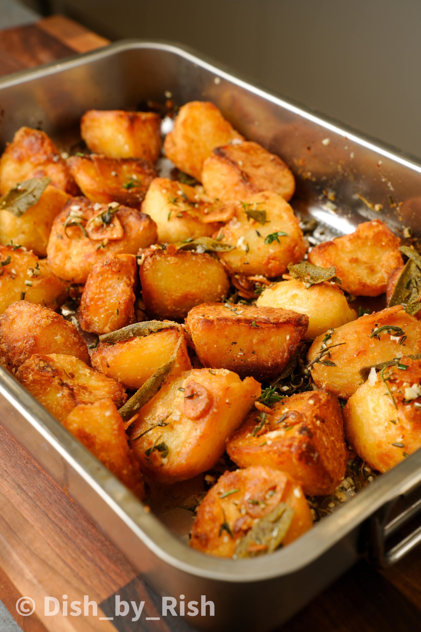 garlic and herb roast potatoes