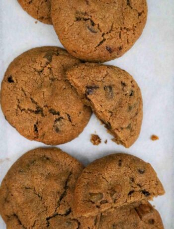 ginger and dark chocolate cookies