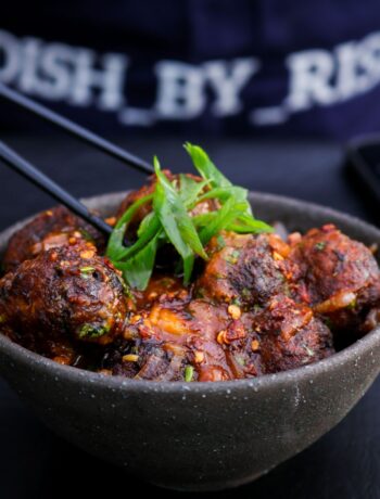 sriracha glazed vegetable manchurian