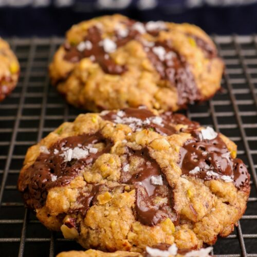 Nutty Toasted Oat Chocolate Chip Cookies