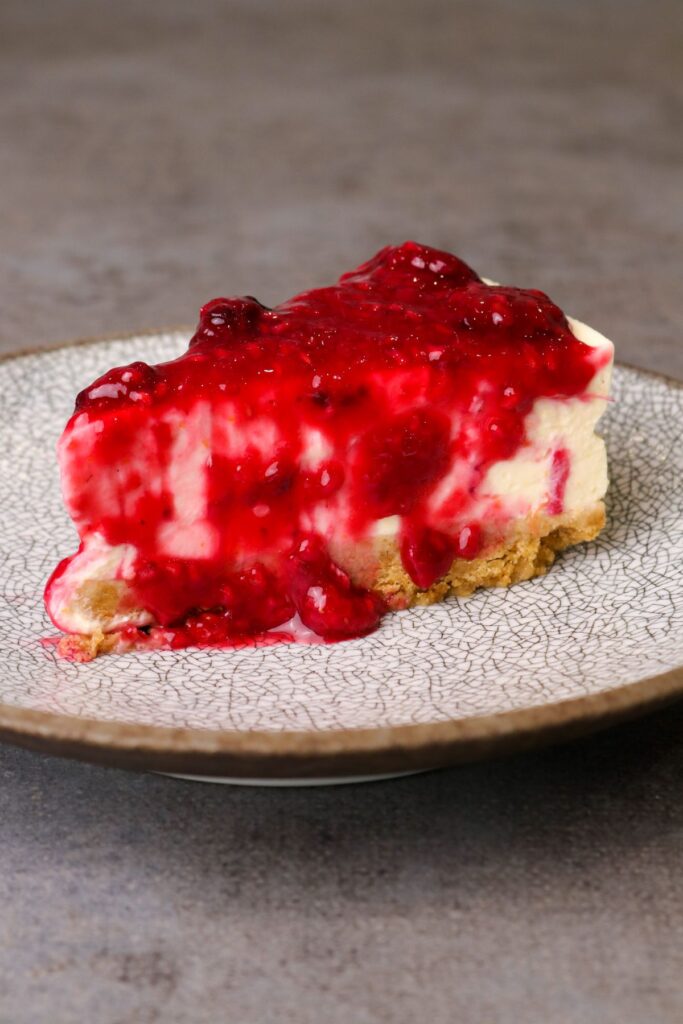 mixed berry cheesecake