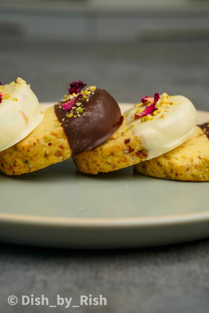 Almond and Pistachio Kulfi Shortbread