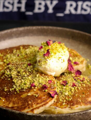 pistachio kulfi pancakes