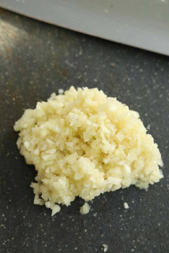 Minced garlic